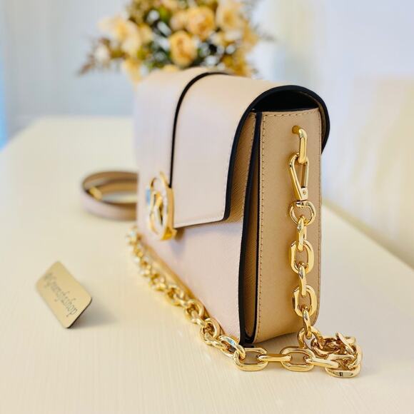 Michael Kors Carmen Medium Monogram Flap Crossbody leather buff - Picture 3 of 9